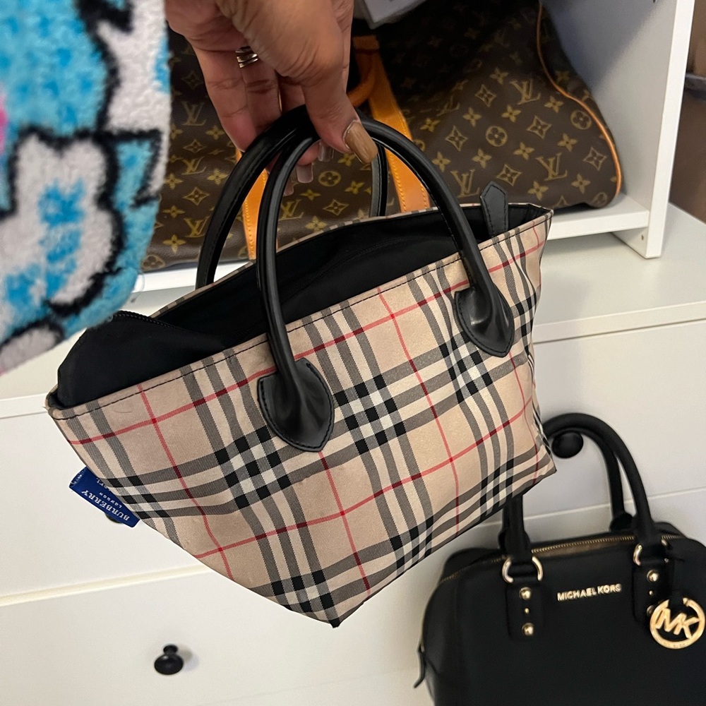 Burberry Blue Label Nova Check Mini✨